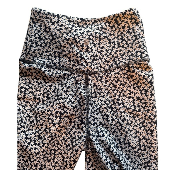 Balance Collection Biker Shorts XS Floral Print High Waist Yoga Activewear - Picture 3 of 5